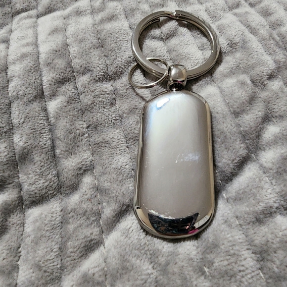 Maserati keychain - Picture 4 of 4